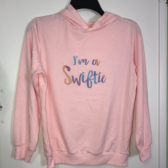 Other - “I’M A SWIFTIE” PINK GRAPHIC HOODIE GIRLS 11/12
